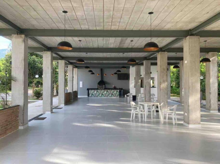 Casa Em Fechado Em